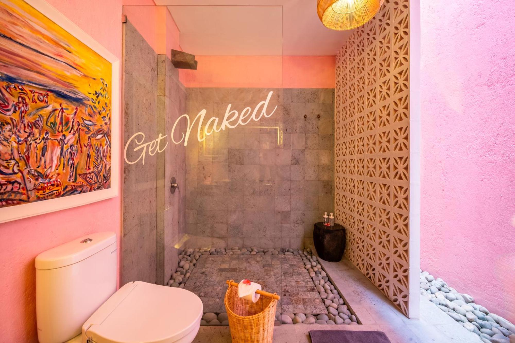 Pinkprivate Balangan - For Cool Adults Only Bed & Breakfast Jimbaran  Exterior photo
