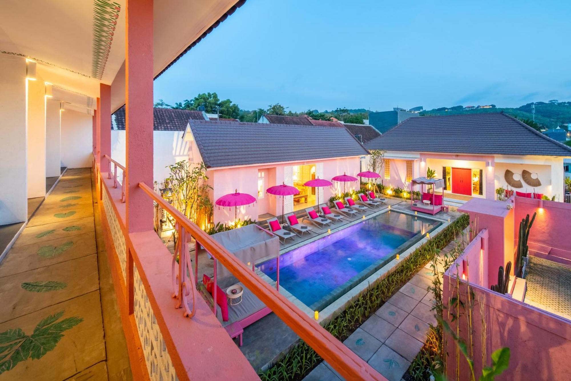 Pinkprivate Balangan - For Cool Adults Only Bed & Breakfast Jimbaran  Exterior photo